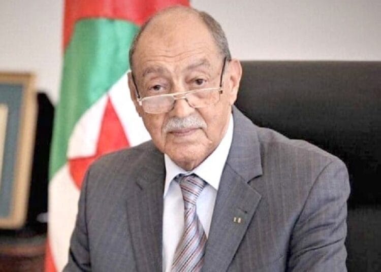 Coup de tonnerre à la Cour constitutionnelle algérienne : Omar Belhadj claque la porte ! Coup de tonnerre à la Cour constitutionnelle algérienne : Omar Belhadj claque la porte !