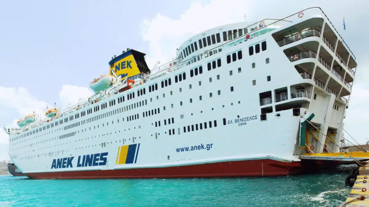 Retour en mer du Venizelos : fin du blocage de 6 jours à Alicante pour Algérie Ferries