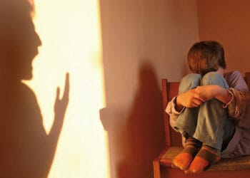 Les lois algériennes face à la maltraitance infantile