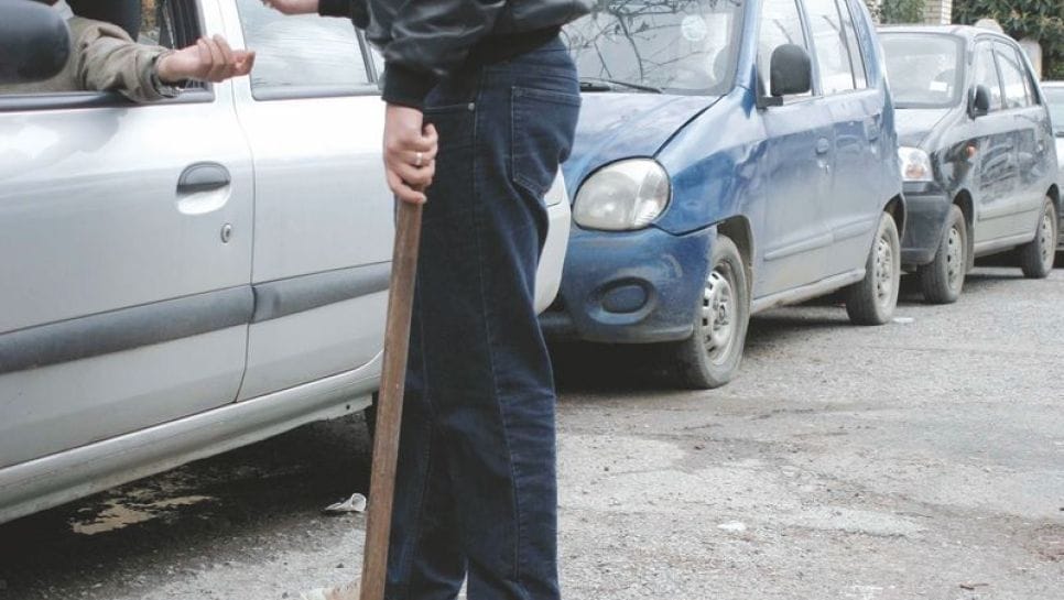Stationnement illégal à Alger : cette wilaya passe à l’action et met en garde les automobilistes Stationnement illégal à Alger : cette wilaya passe à l’action et met en garde les automobilistes