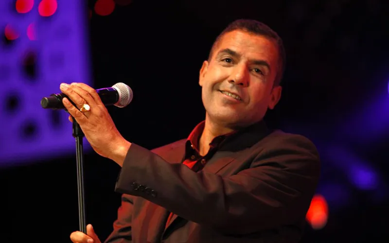 Le grand retour de Cheb Mami à Oran : tout savoir sur le concert événement du 22 août