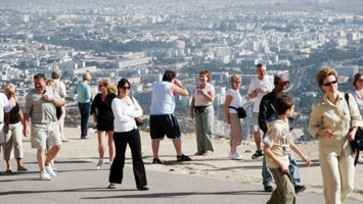 Tourisme au Maroc Tourisme au Maroc : un secteur en plein scandale qui soulève de vives inquiétudes