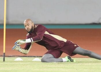 Coup de génie : la parade exceptionnelle de Raïs Mbolhi face à Akbou