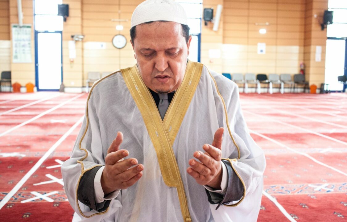 Un imam choque avec sa solution radicale au célibat