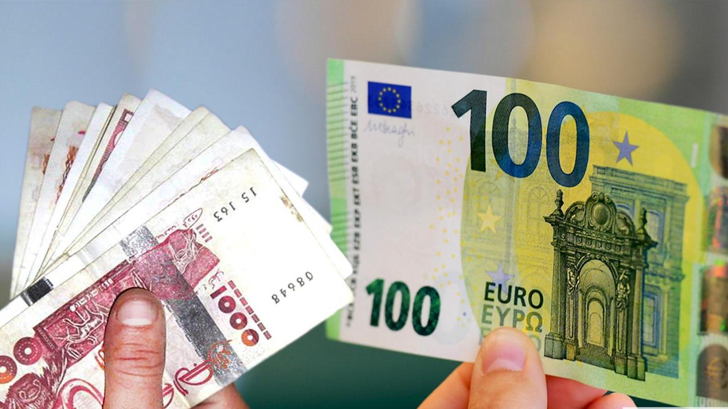 Algérie : pourquoi l’euro et le dollar grimpent début septembre Nouvelles règles sur les transferts d'argent en Algérie