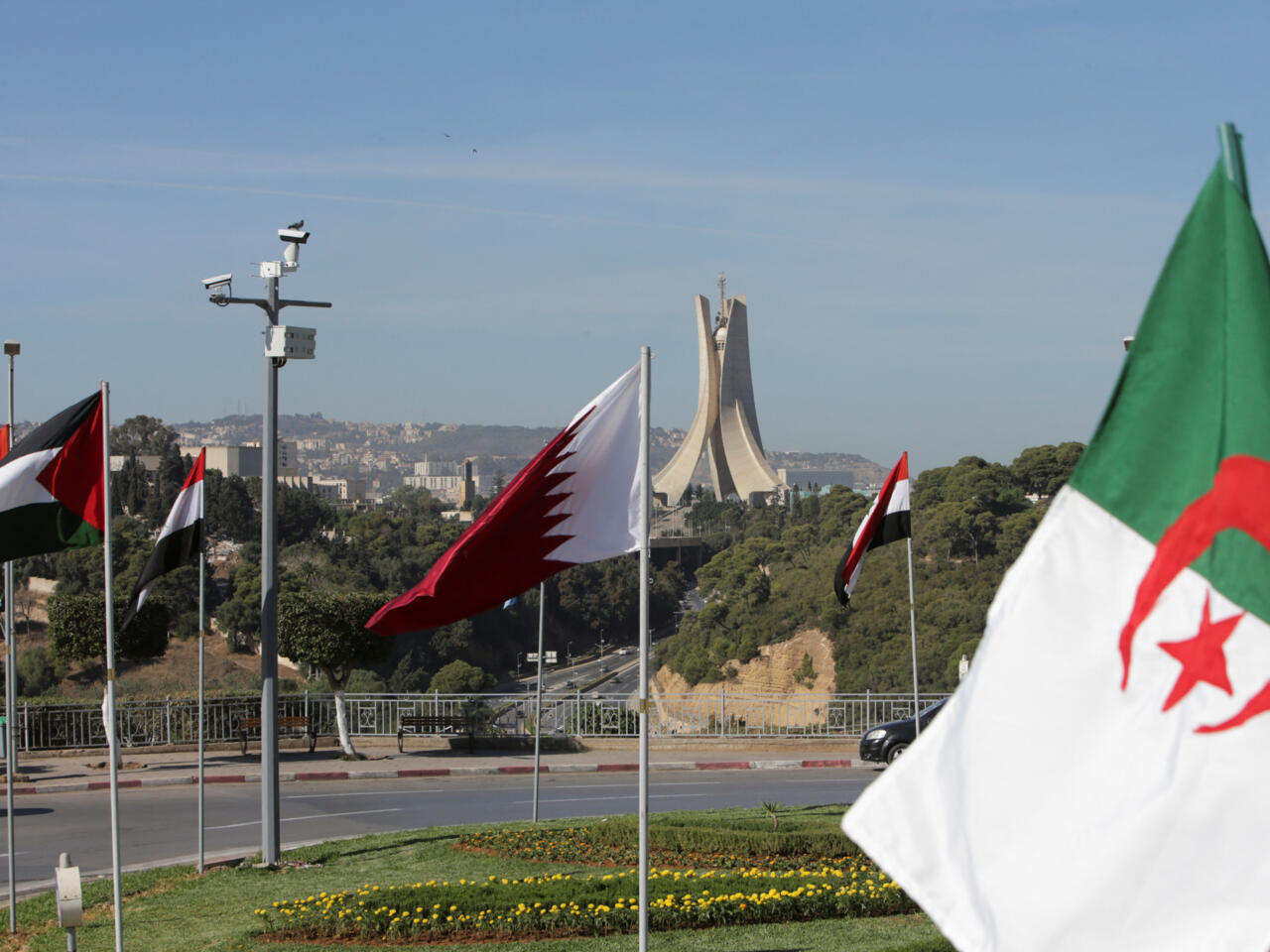 Algérie au sommet au Qatar : découvrez son représentant clé Algérie au sommet au Qatar : découvrez son représentant clé