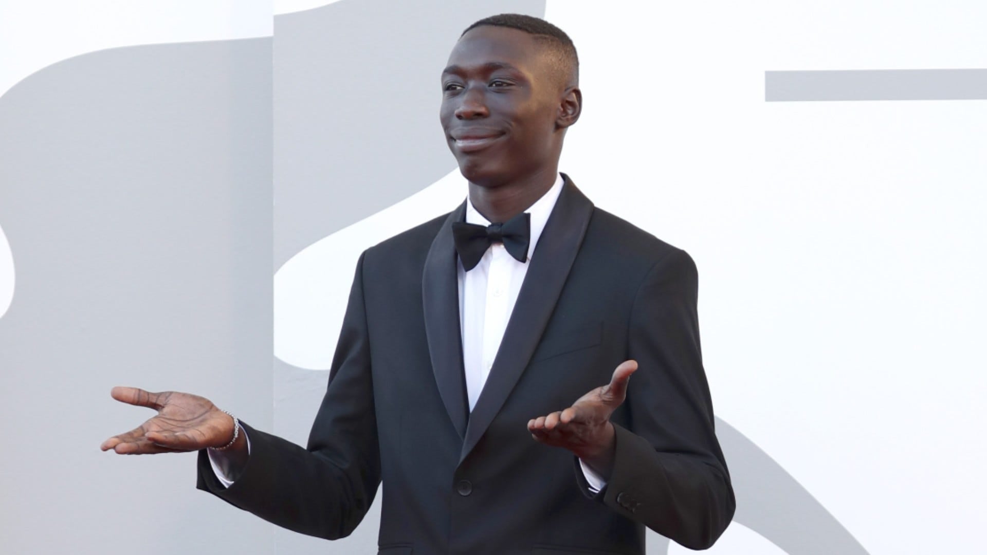 Khaby Lame à Alger : la star de TikTok et ambassadeur de l’UNICEF fait sensation Khaby Lame à Alger : la star de TikTok et ambassadeur de l’UNICEF fait sensation