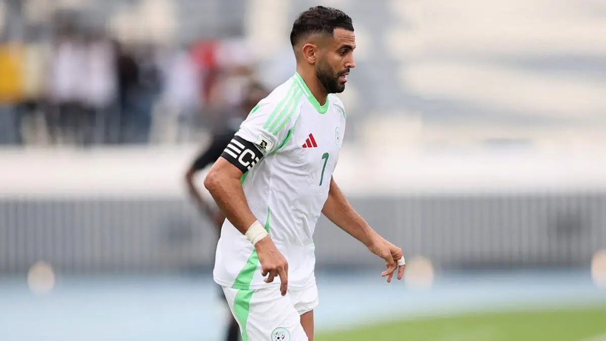 Mahrez freiné en Arabie Saoudite : les raisons surprenantes Équipe d’Algérie : le nouveau maillot pour la Coupe du Monde 2026 crée la polémique