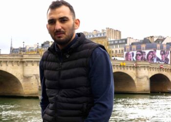 Héroïque : un Algérien plonge dans la Seine pour sauver une vie malgré sa phobie de l’eau