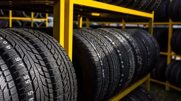 Pourquoi l’Algérie importe 1 million de pneus allemands Pourquoi l’Algérie importe 1 million de pneus allemands