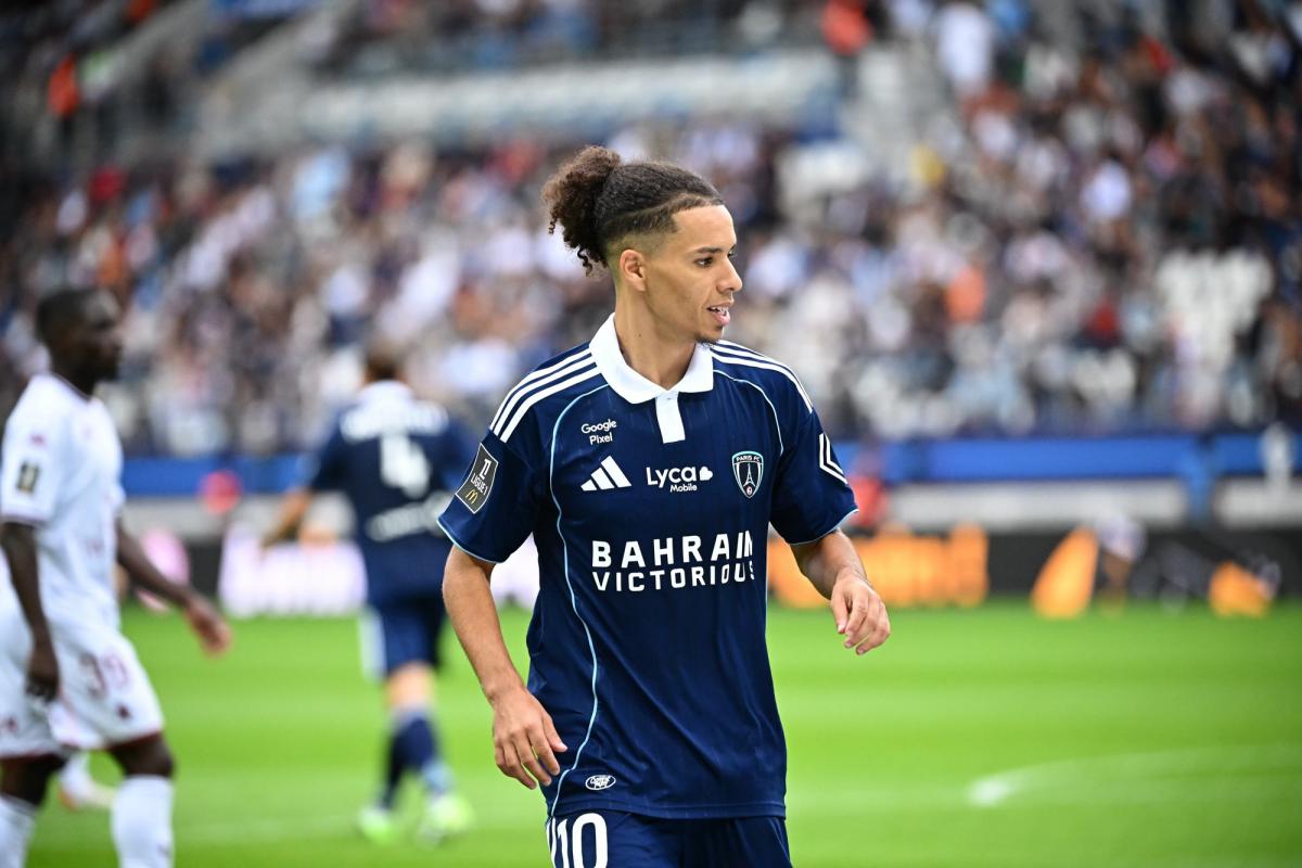 La France révèle un nouveau talent algérien sensationnel Ilan Kebbal : Le Nouveau Phénomène du Paris FC