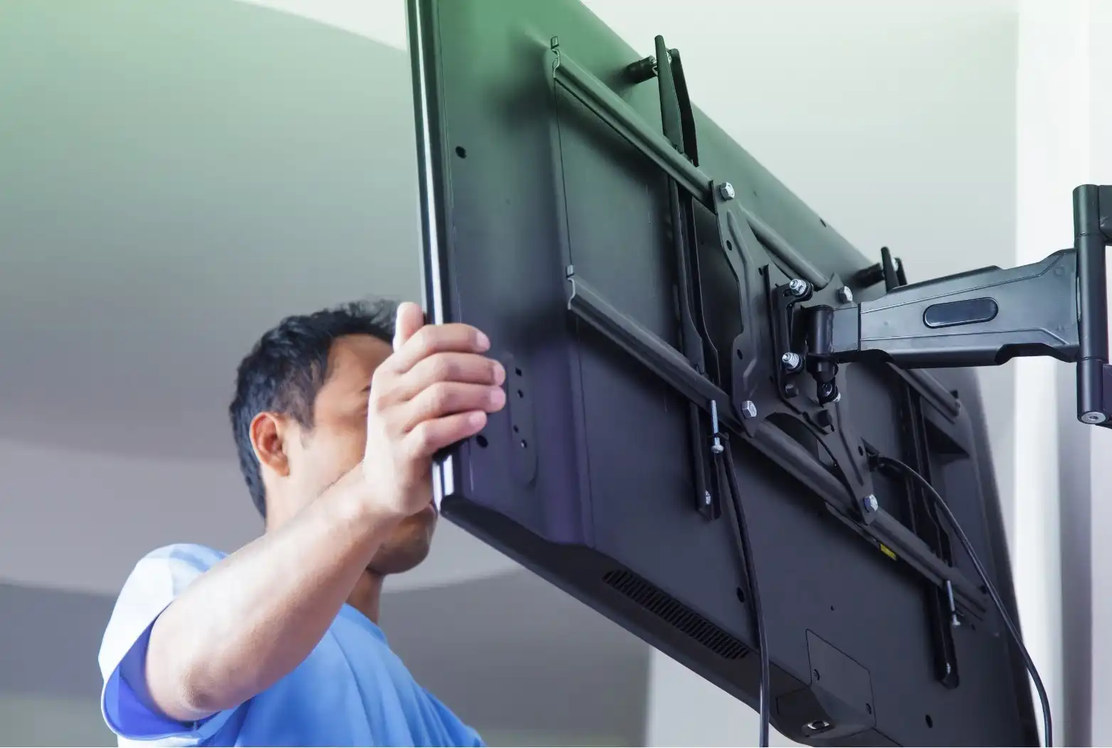 Réparation TV gratuite : STREAM s’ouvre à toutes les marques