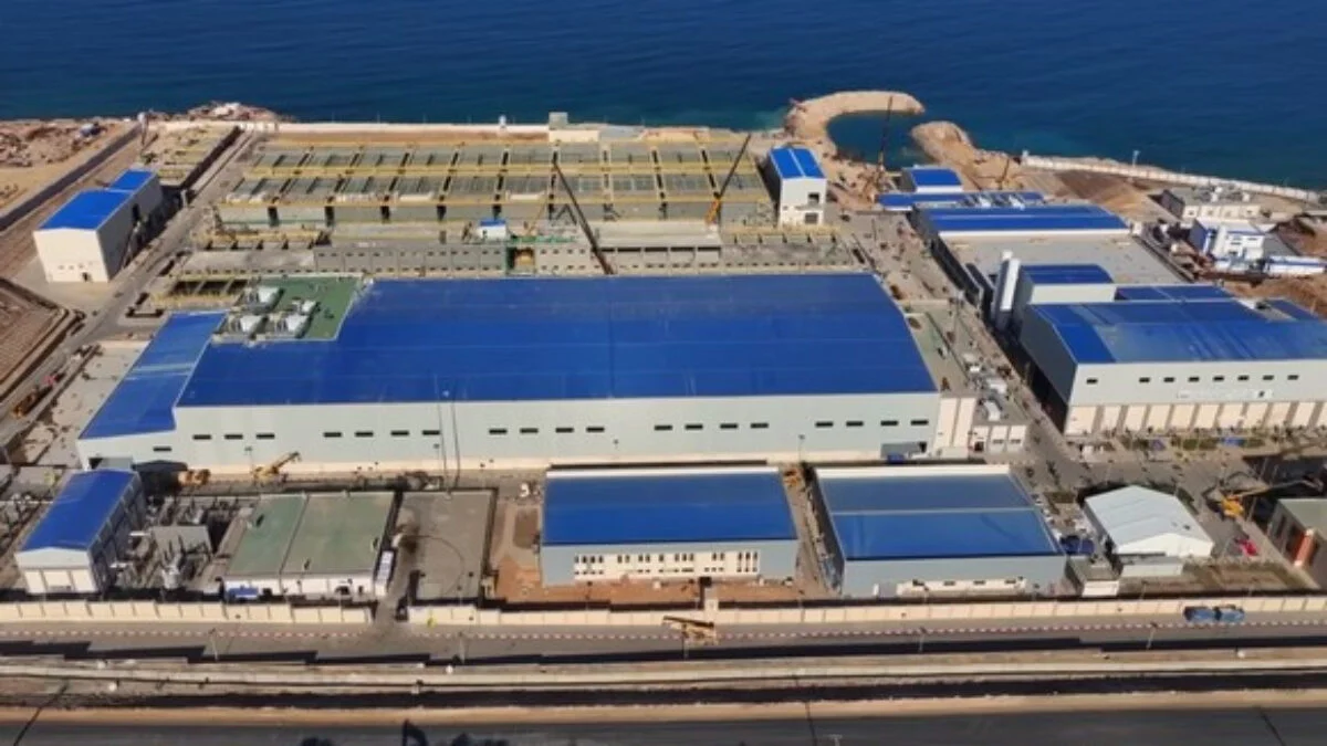 Algérie : une nouvelle station de dessalement alimente 4 wilayas usine