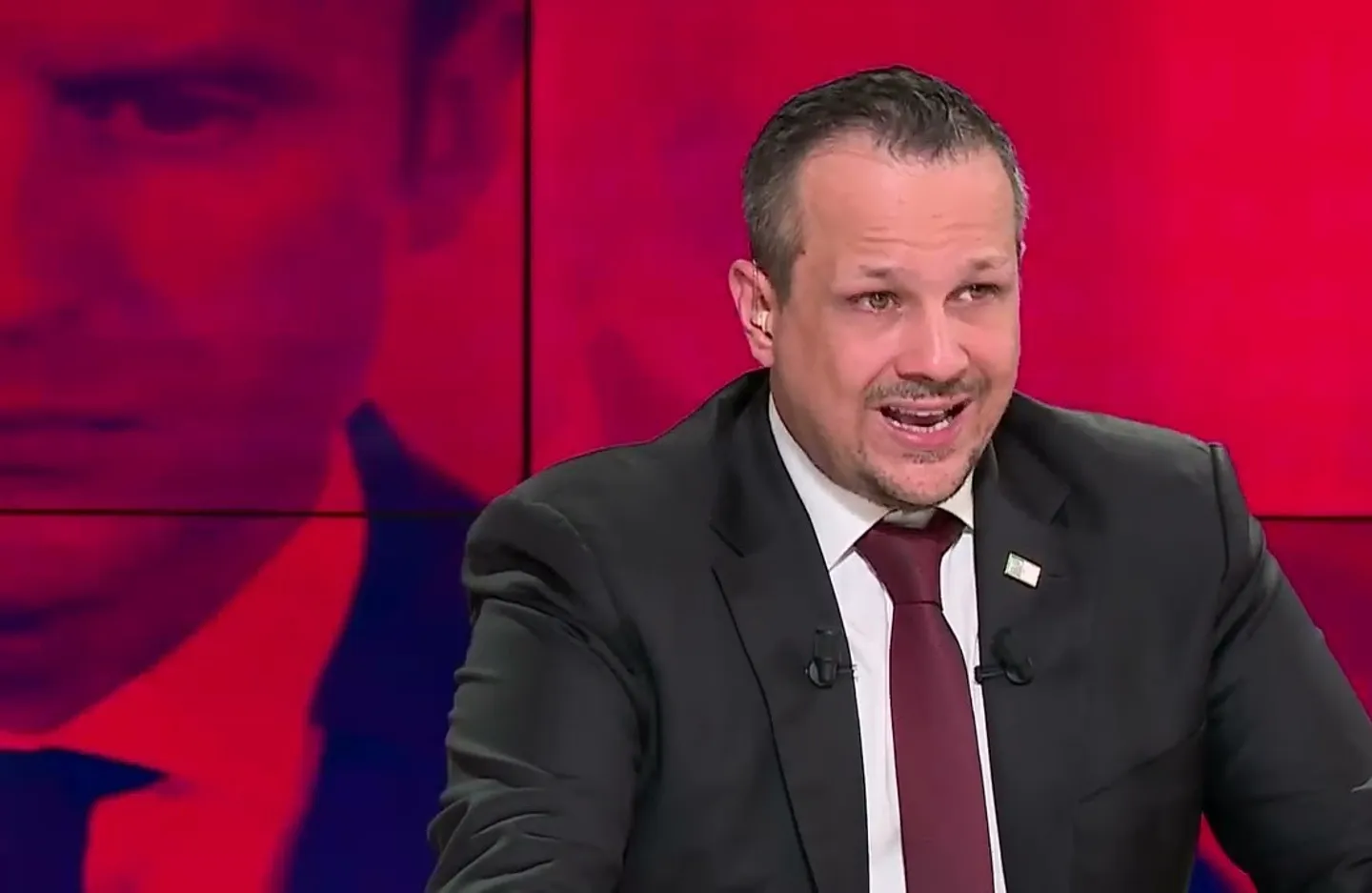 Pourquoi Mehdi Ghezzar a-t-il été interpellé en France ? Pourquoi Mehdi Ghezzar a-t-il été interpellé en France ?