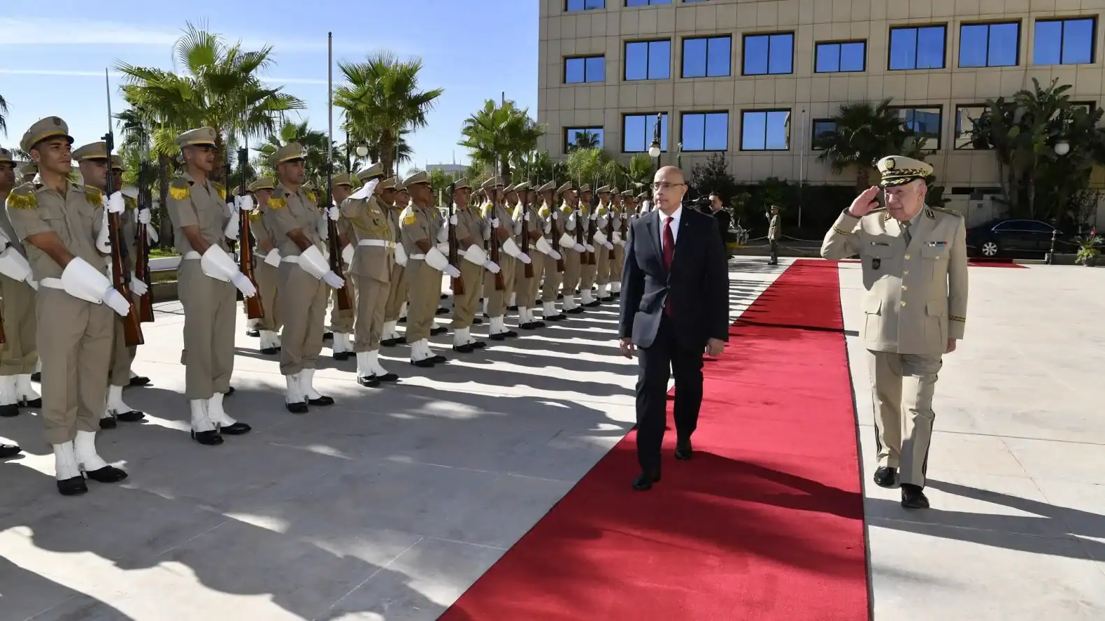 Accord stratégique : l’Algérie et la Tunisie s’allient militairement