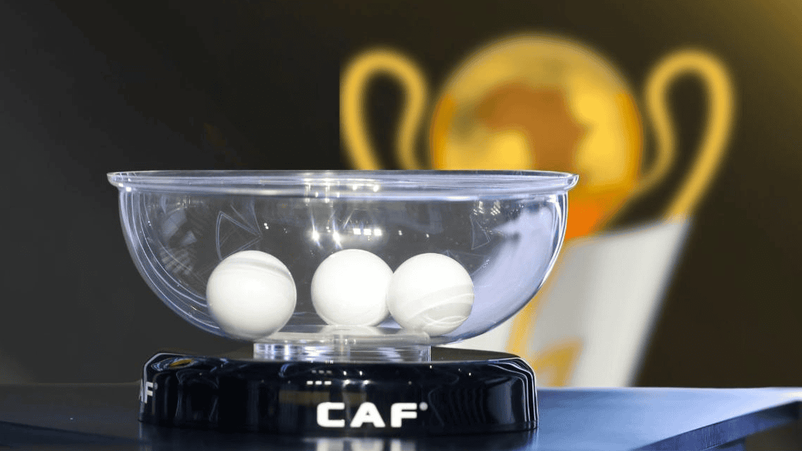 Boule de loterie CAF dans un tirage au sort.