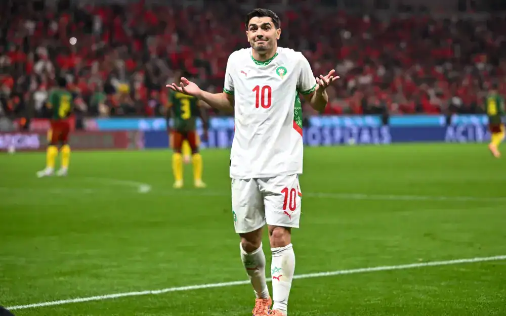 Joueur marocain portant le numéro 10 lors d'un match de la CAN 2025.