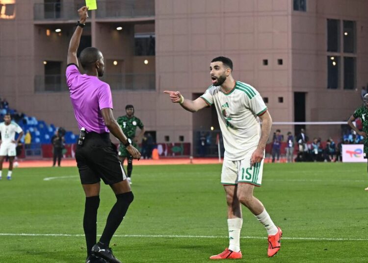 Insulte choc de l’arbitre à Anis Hadj Moussa révélée