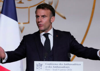 Politique de Macron envers l’Algérie : un historien français dresse un constat sévère