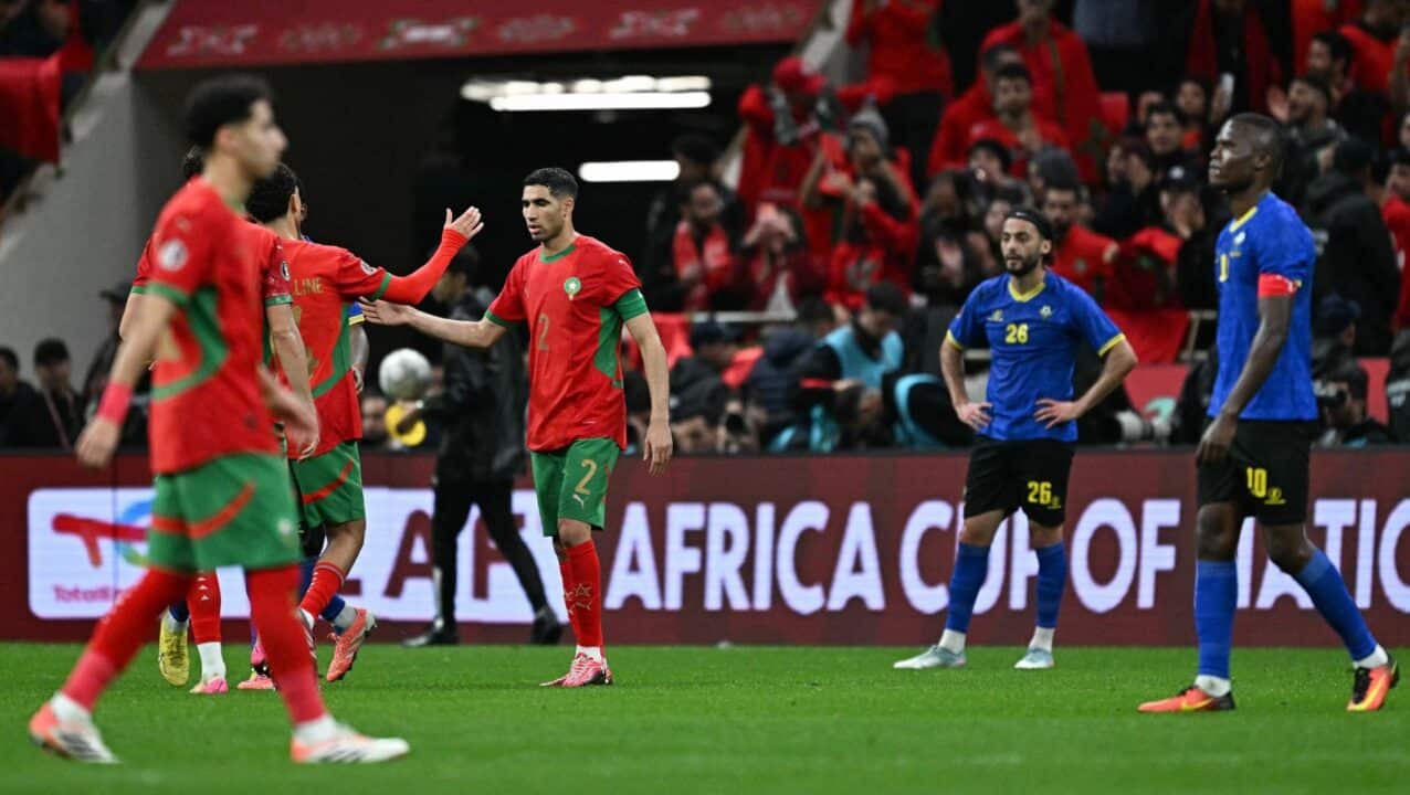Scandale arbitral à la CAN 2025 : le Maroc en quarts Scandale arbitral à la CAN 2025 : le Maroc en quarts