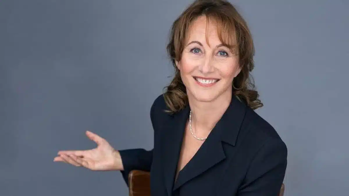 Ségolène Royal choque Alger avec un discours percutant Ségolène Royal choque Alger avec un discours percutant