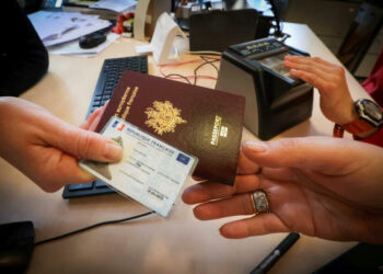 Nationalité française : ce document qui bloque les Algériens Un Franco-Algérien perd sa nationalité après sa condamnation