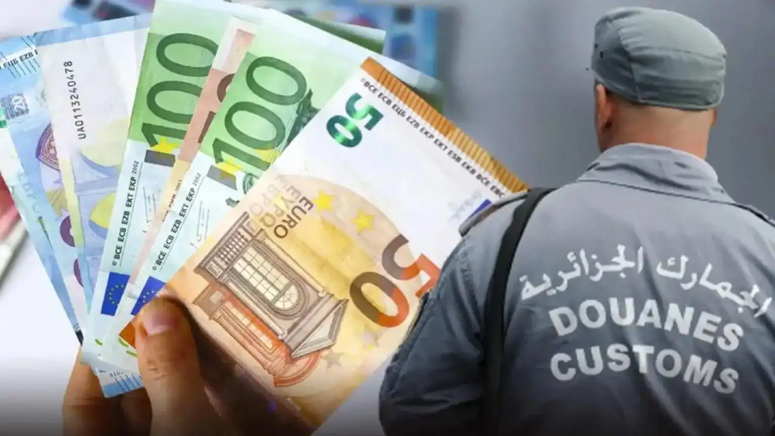 Algérie : nouvelles restrictions sur les transferts de devises Agent des douanes algériennes avec des billets de banque en main.