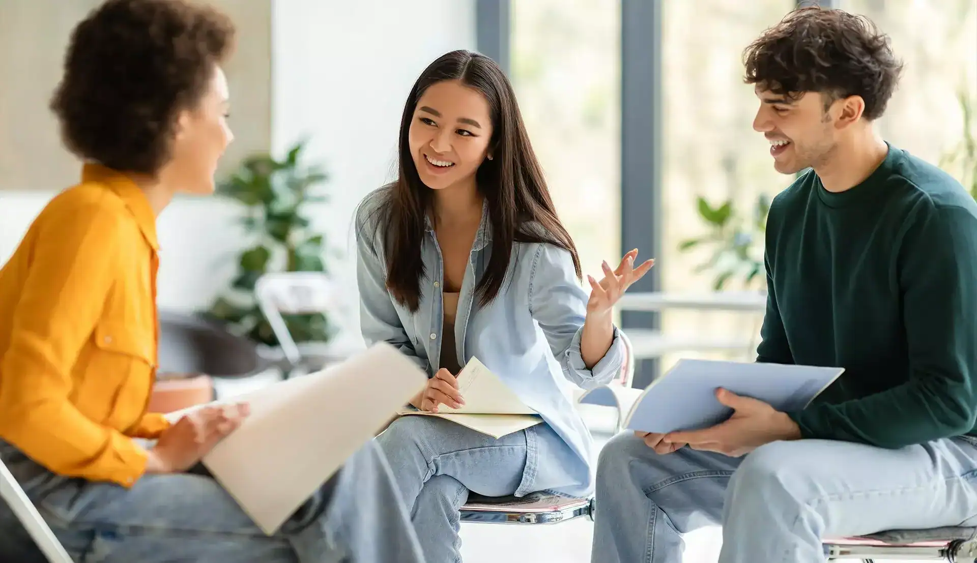 Le dispositif cible les jeunes qui, pour des raisons administratives, ne peuvent pas s'inscrire à France Travail.