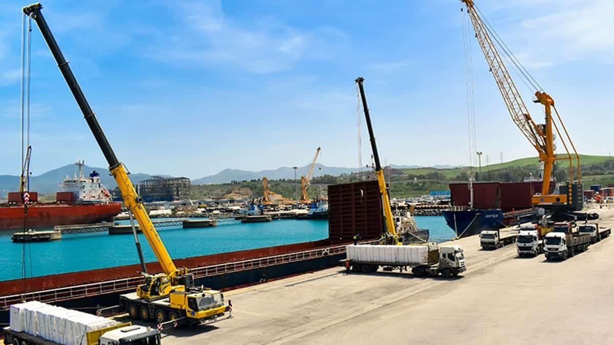 Les gains insoupçonnés de l’Algérie via le port de Djen Djen Les gains insoupçonnés de l’Algérie via le port de Djen Djen