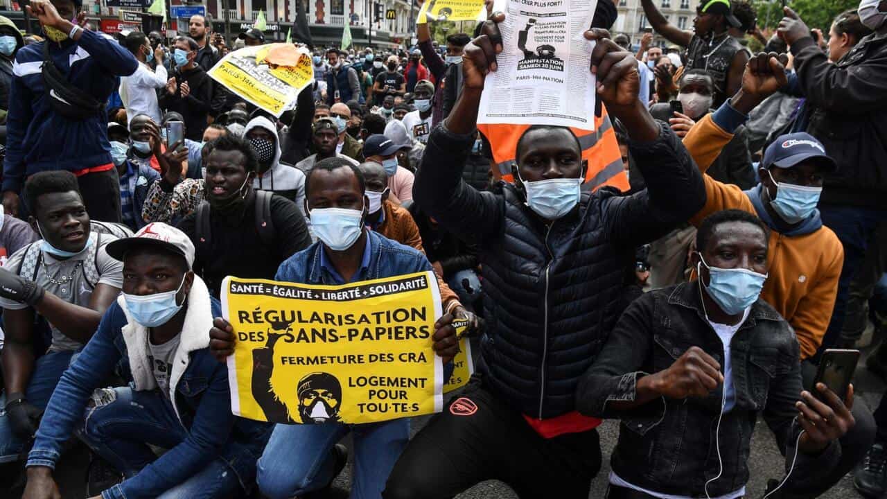 Emploi informel en France : nouvelles mesures Travailleurs sans papiers : révélations choc sur la réforme qui va tout bouleverser en France !