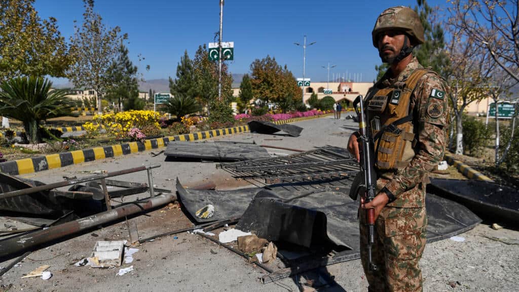 Tensions explosives : conflit Pakistan-Afghanistan annoncé Tensions explosives : conflit Pakistan-Afghanistan annoncé