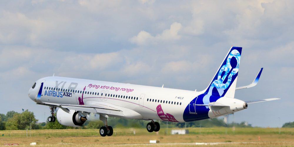 Air Algérie : un nouvel A330neo repéré à Toulouse Avion Airbus A330neo d'Air Algérie à Toulouse.