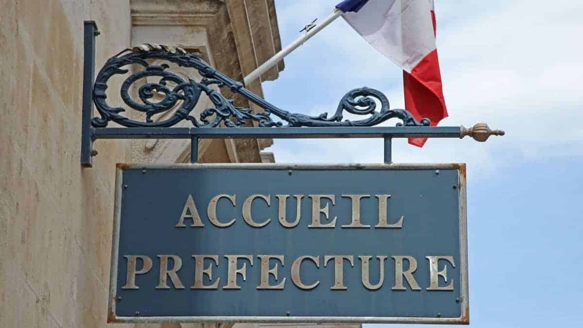 Augmentation record des demandes de titre de séjour en 2025 !