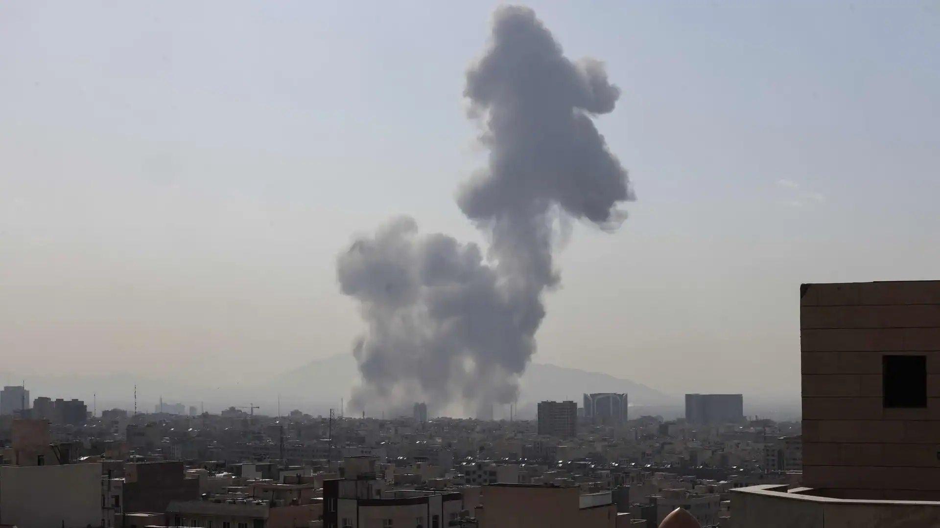 Les forces armées des États-Unis et d’Israël ont mené des attaques conjointes sur l’Iran ce samed