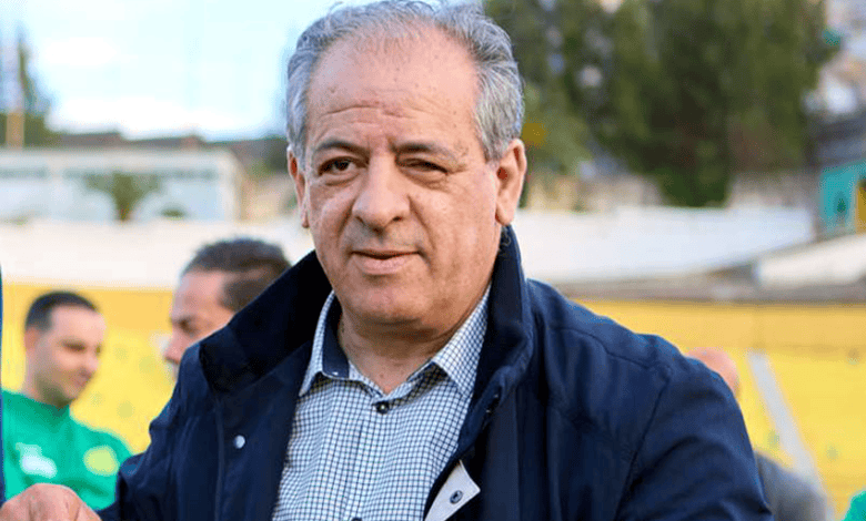 Nouveau président en poste à la JS Kabylie, lors d'une cérémonie sportive.