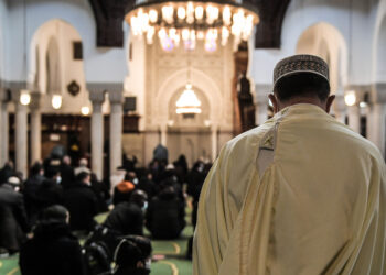 Ramadan 2026 : Pourquoi l’Algérie envoie des imams en Occident ?
