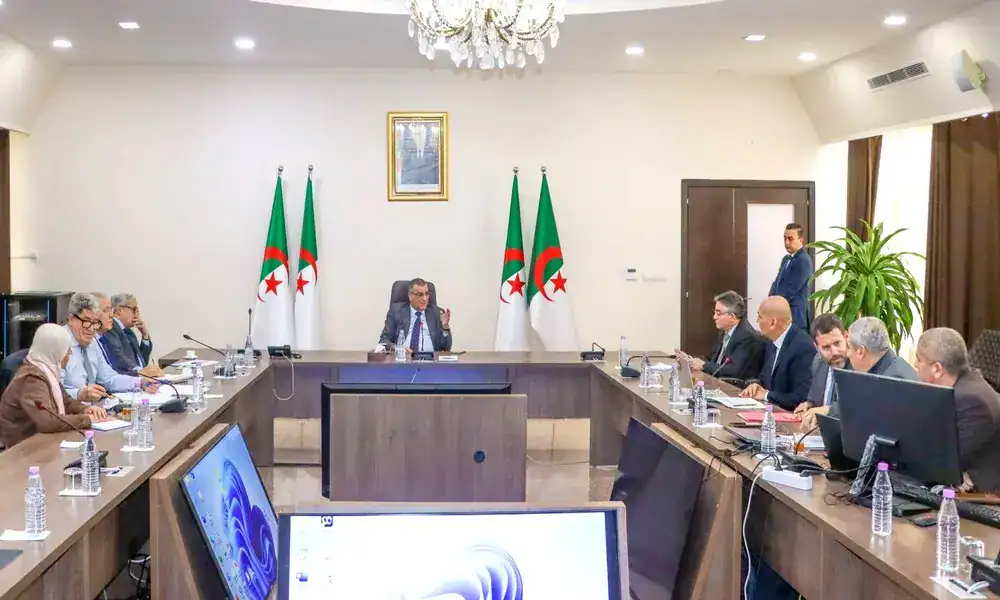 Réunion officielle sur le projet ferroviaire de 2,6 Md$ en Algérie.