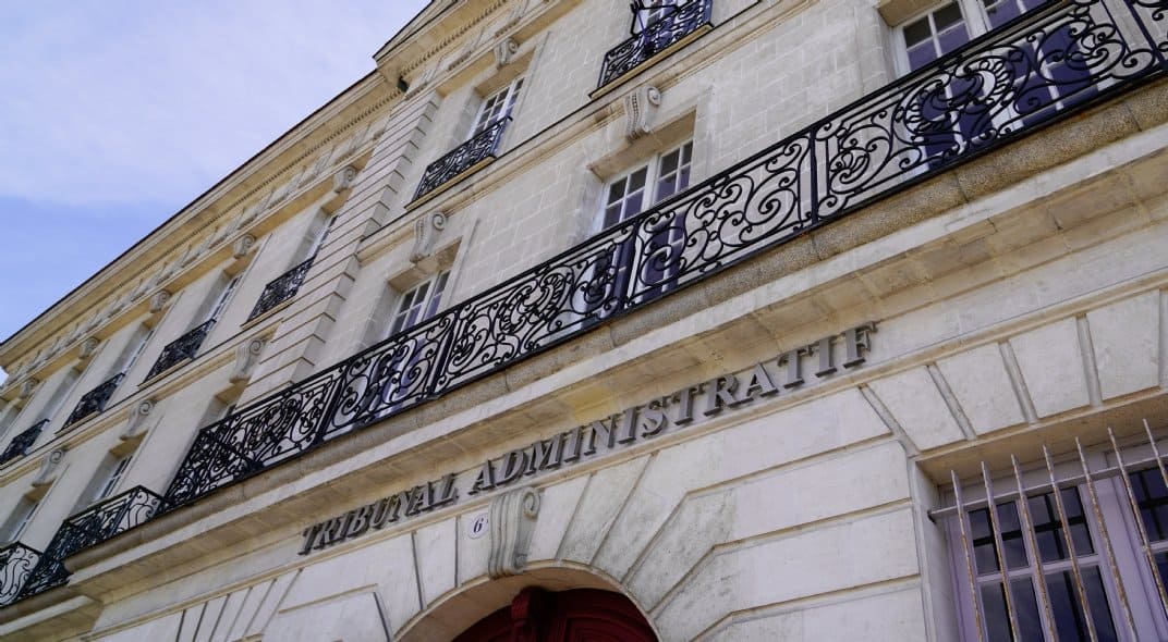 Visa Annulé : Astuces d'un Couple pour Battre le Consulat Visa Annulé : Astuces d'un Couple pour Battre le Consulat
