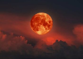 Éclipse lunaire totale : la Lune rouge fascinera le ciel ce mardi