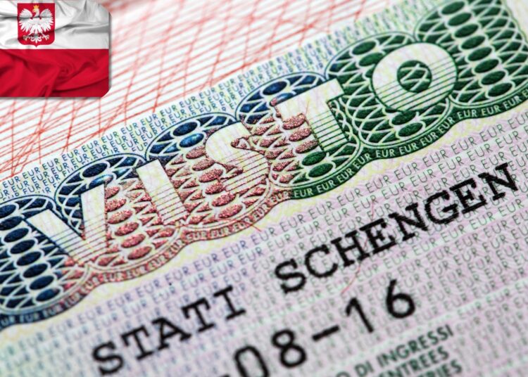 Algériens : découvrez le nouveau système de visa Pologne en 2026 !