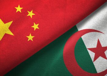 Une montre importée de Chine suscite la controverse en Algérie