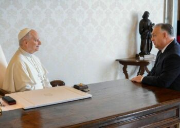 Hafiz reçu par le Pape au Vatican : une première historique